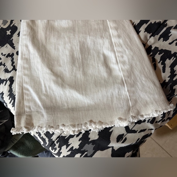 Bell bottoms - Picture 6 of 6